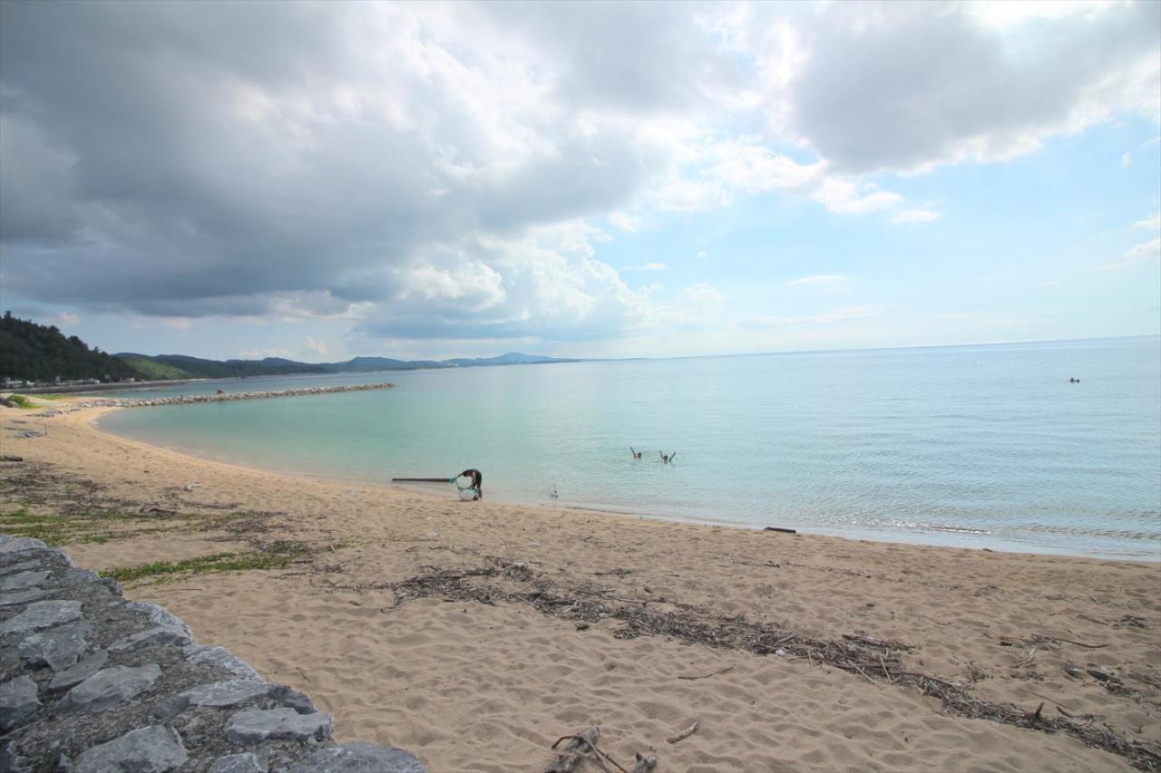 Beach Side Hotel Yamoriyanonikai Наго Екстериор снимка